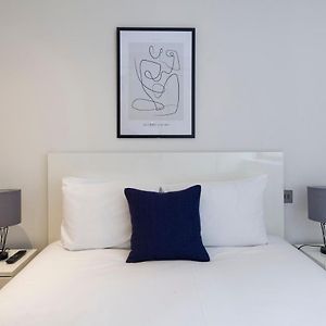 One-Bedroom Ground Floor Room